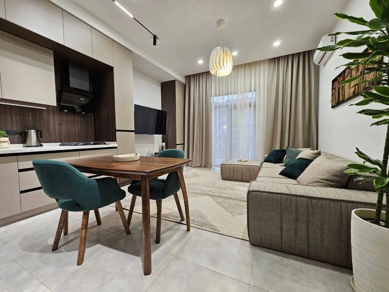 Ижарага берилади 2 хонали квартира, 76 м², 4/7 қават — Шайхонтоҳур тумани