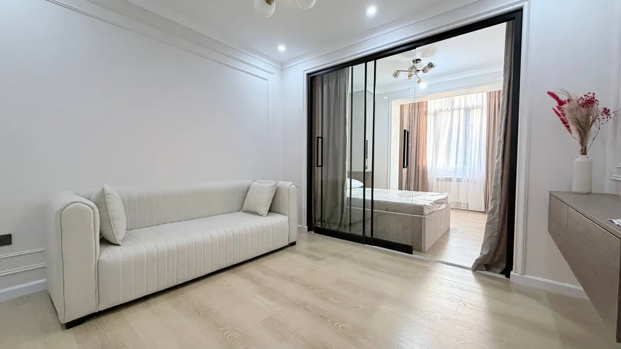 Продаётся 1-комнатная квартира, 40 м², 3/5 этаж — Мирабадский район