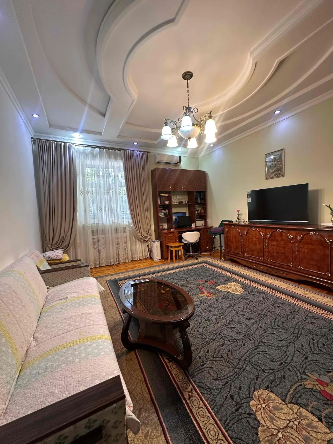 Сотилади 2 хонали квартира, 60 м², 2/3 қават — Мирзо Улуғбек тумани