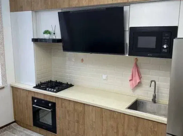 Продаётся 2-комнатная квартира, 47 м², 8/9 этаж — Яшнабадский район