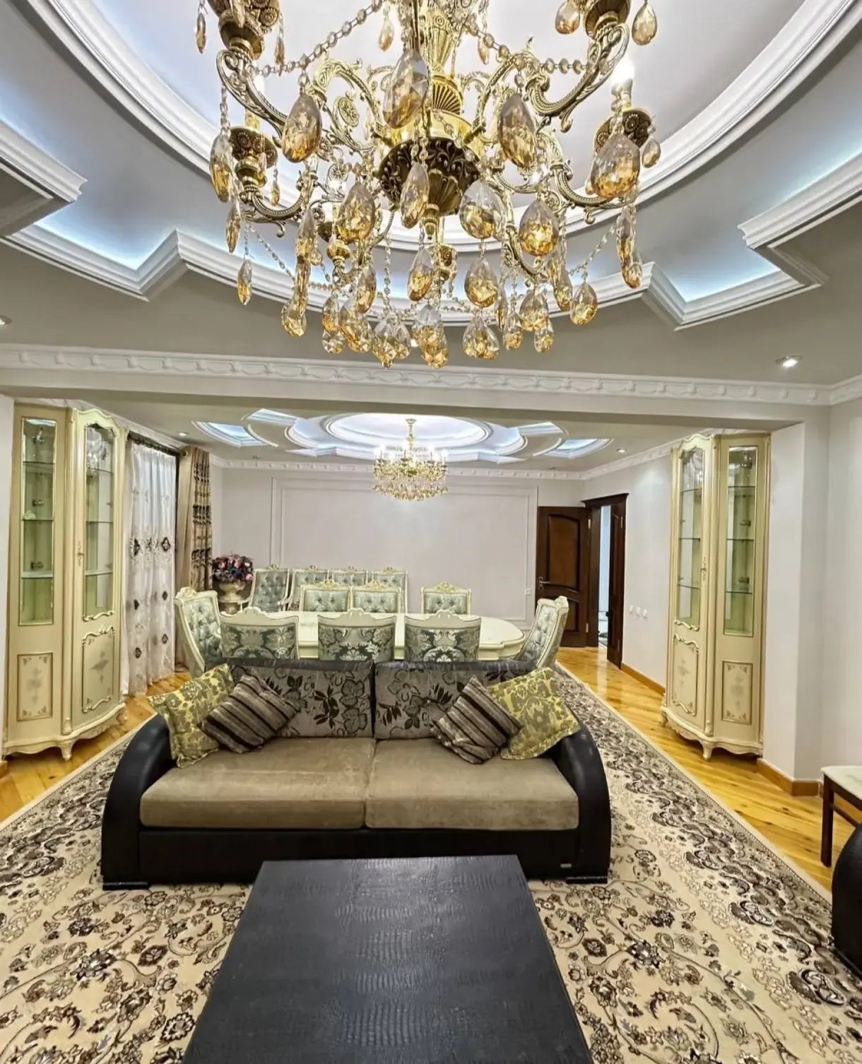 Ijaraga beriladi 5 xonali kvartira, 150 m², 6/9 qavat — Mirobod tumani