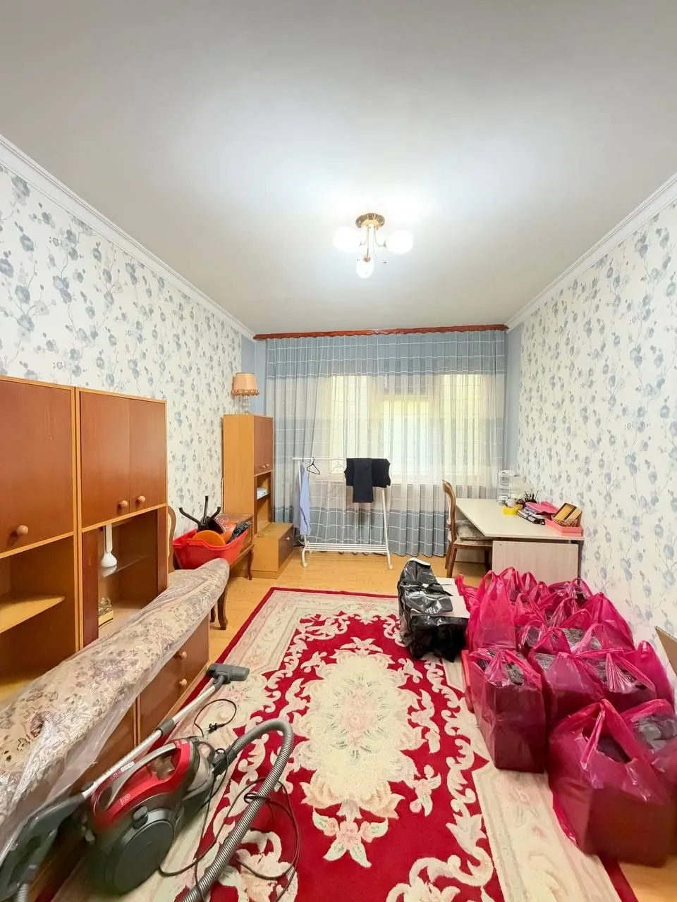 Продаётся 3-комнатная квартира, 65 м², 4/4 этаж — Учтепинский район