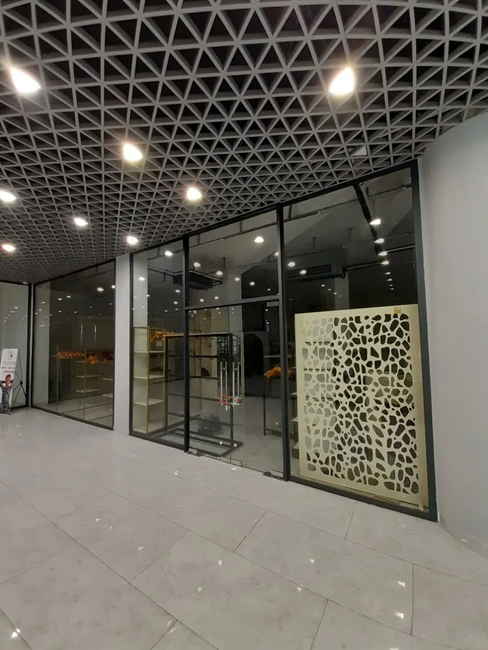 Ижарага берилади тижорат биноси, 234 м² — Самарқанд шаҳри