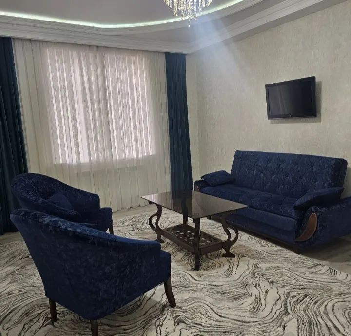Сдаётся 3-комнатная квартира, 93 м², 7/9 этаж — Яшнабадский район