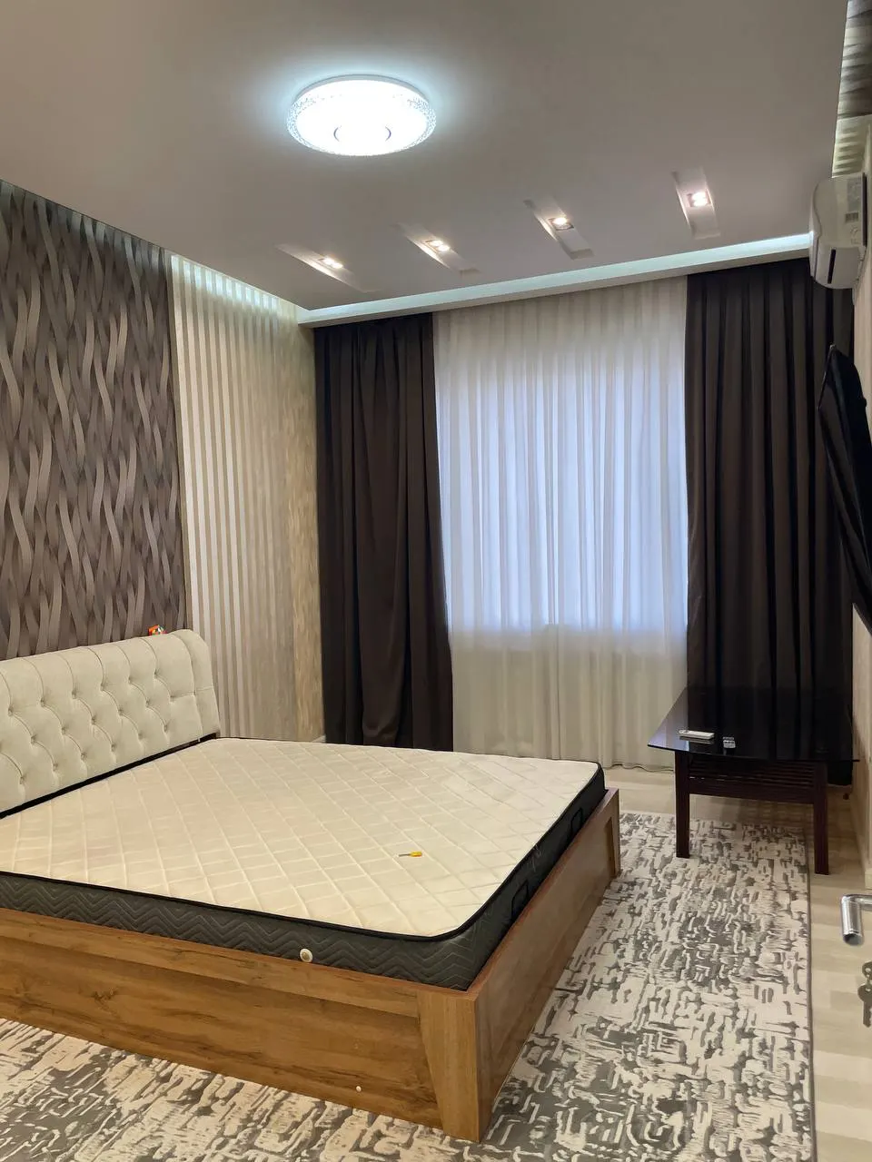 Сдаётся 1-комнатная квартира, 43 м², 4/9 этаж — Чиланзарский район