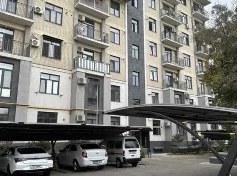 Sotiladi 2 xonali kvartira, 55 m², 5/8 qavat — Yashnobod tumani