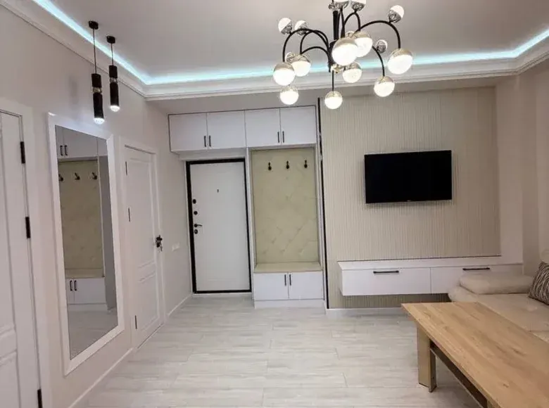 Продаётся 2-комнатная квартира, 49 м², 10/16 этаж — Юнусабадский район