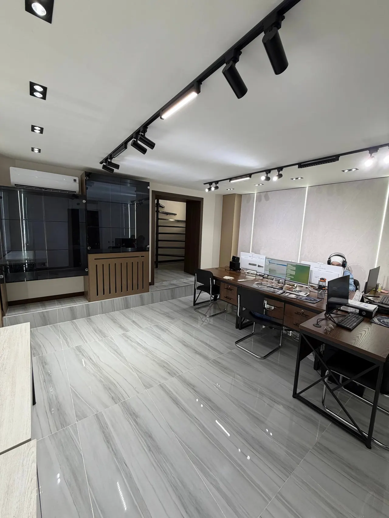 Продаётся коммерческое помещение, 95 м² — Мирабадский район