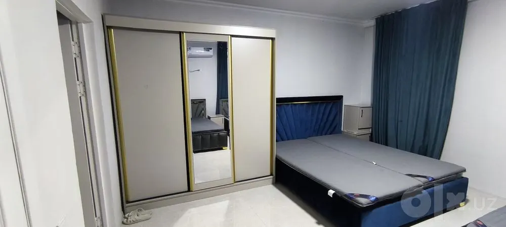 Ижарага берилади 1 хонали квартира, 500 м², 1/3 қават — Тошкент вилояти