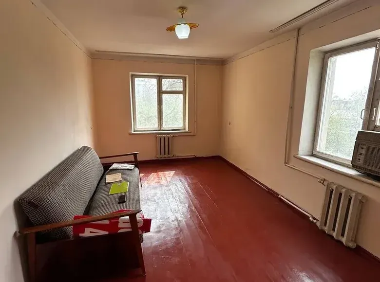 Sotiladi 1 xonali kvartira, 35 m², 4/5 qavat — Yashnobod tumani