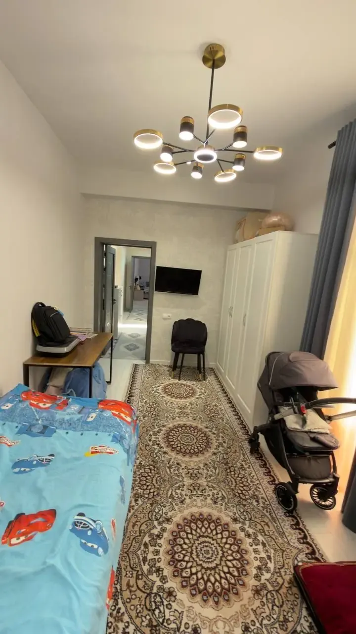 Sotiladi 2 xonali kvartira, 56 m², 2/5 qavat — Olmazor tumani
