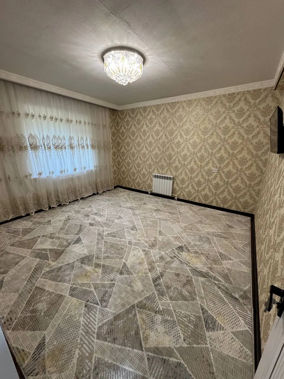 Sotiladi 2 xonali kvartira, 44 m², 2/7 qavat — Sergeli tumani