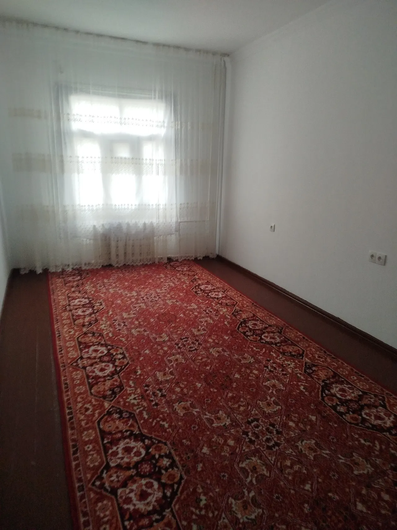 Ijaraga beriladi 4 xonali kvartira, 94 m², 1/9 qavat — Yangihayot tumani