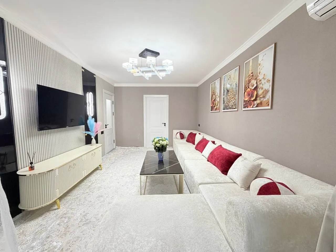 Ижарага берилади 2 хонали квартира, 55 м², 1/5 қават — Чилонзор тумани