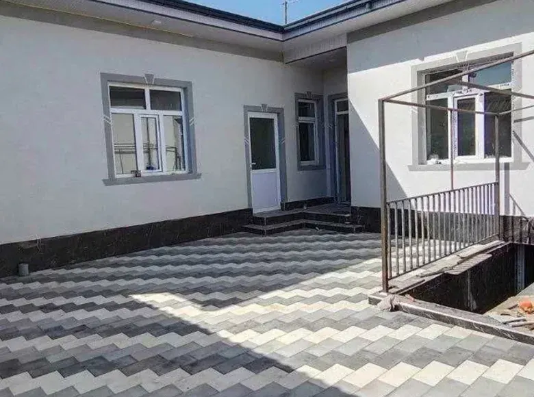 Сотилади 4 хонали ҳовли уй, 90 м² — Яшнобод тумани