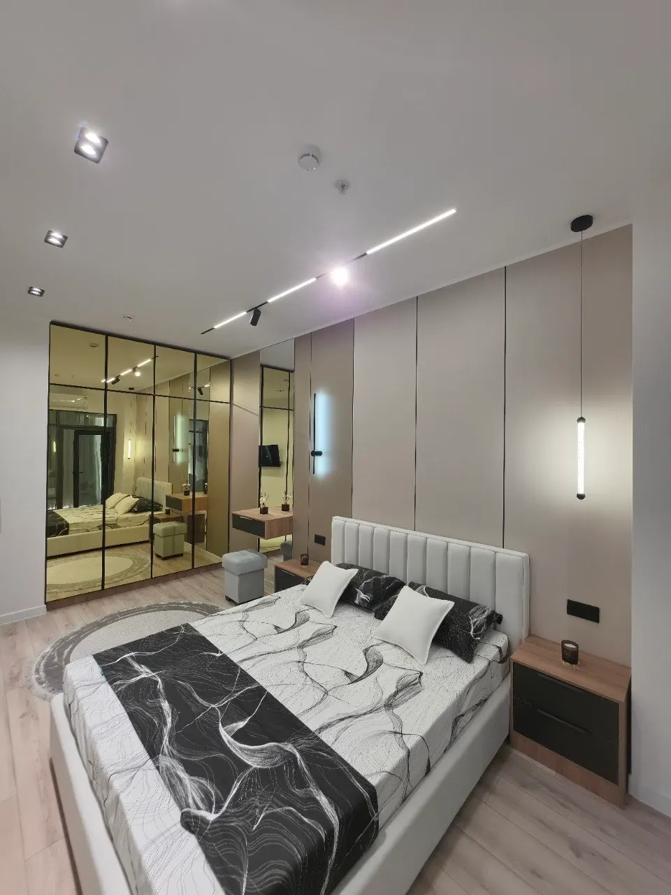 Сотилади 2 хонали квартира, 60 м², 17/25 қават — Мирзо Улуғбек тумани