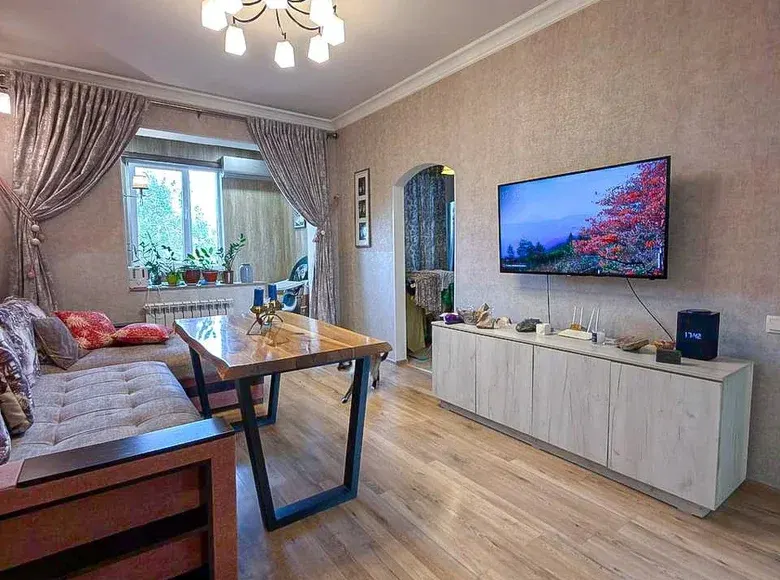 Сотилади 3 хонали квартира, 63 м², 5/5 қават — Мирзо Улуғбек тумани