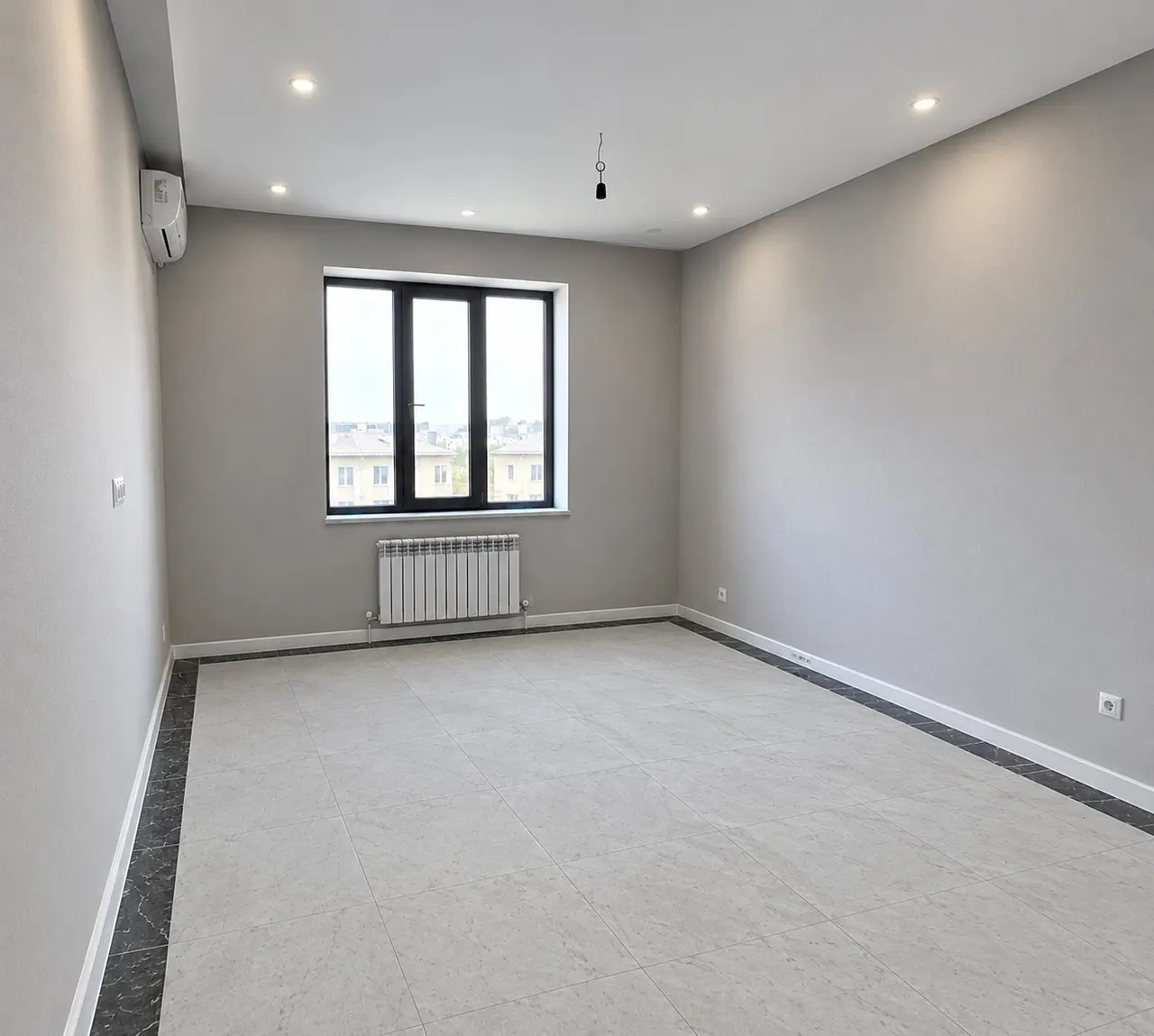Продаётся 2-комнатная квартира, 62 м², 4/4 этаж — Яшнабадский район