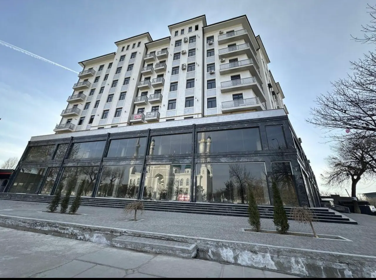 Sotiladi 3 xonali kvartira, 97 m², 4/7 qavat — Olmazor tumani