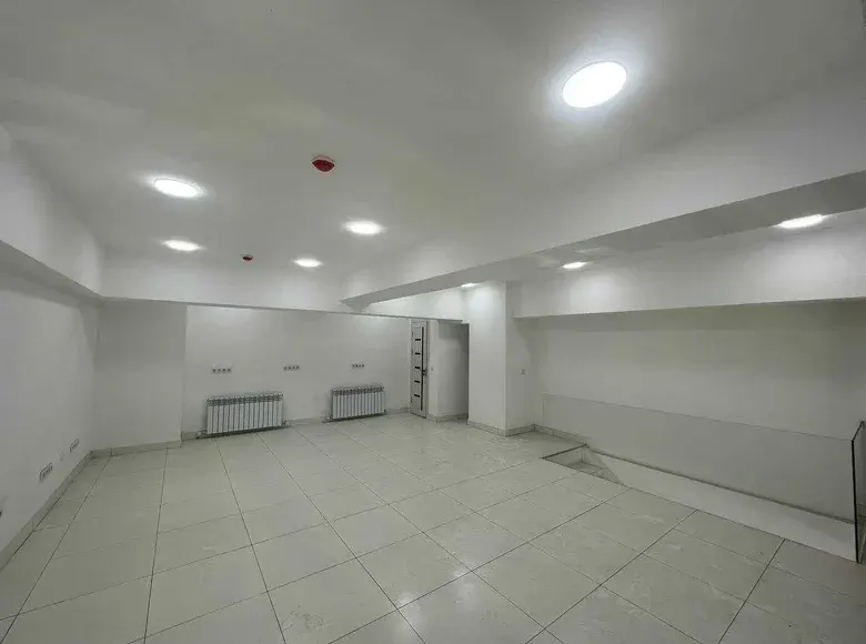Ижарага берилади тижорат биноси, 110 м², 1/5 қават — Мирзо Улуғбек тумани