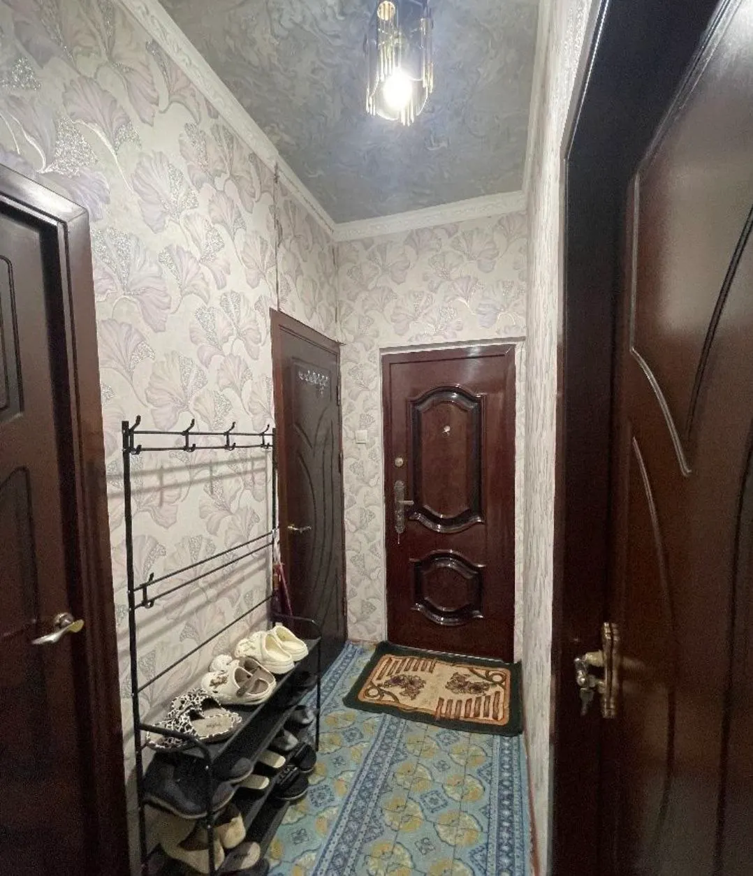 Сотилади 3 хонали квартира, 65 м², 2/4 қават — Яшнобод тумани