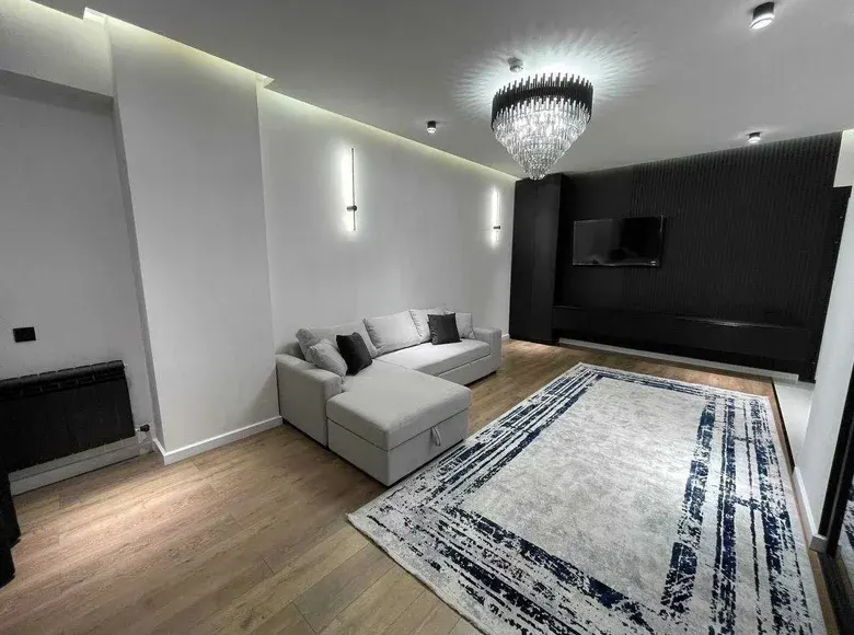 Sotiladi 3 xonali kvartira, 100 m², 10/25 qavat — Mirzo Ulugʻbek tumani