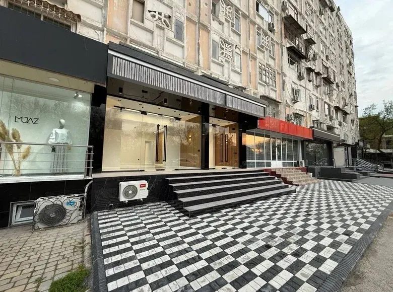 Продаётся коммерческое помещение, 75 м² — Яккасарайский район