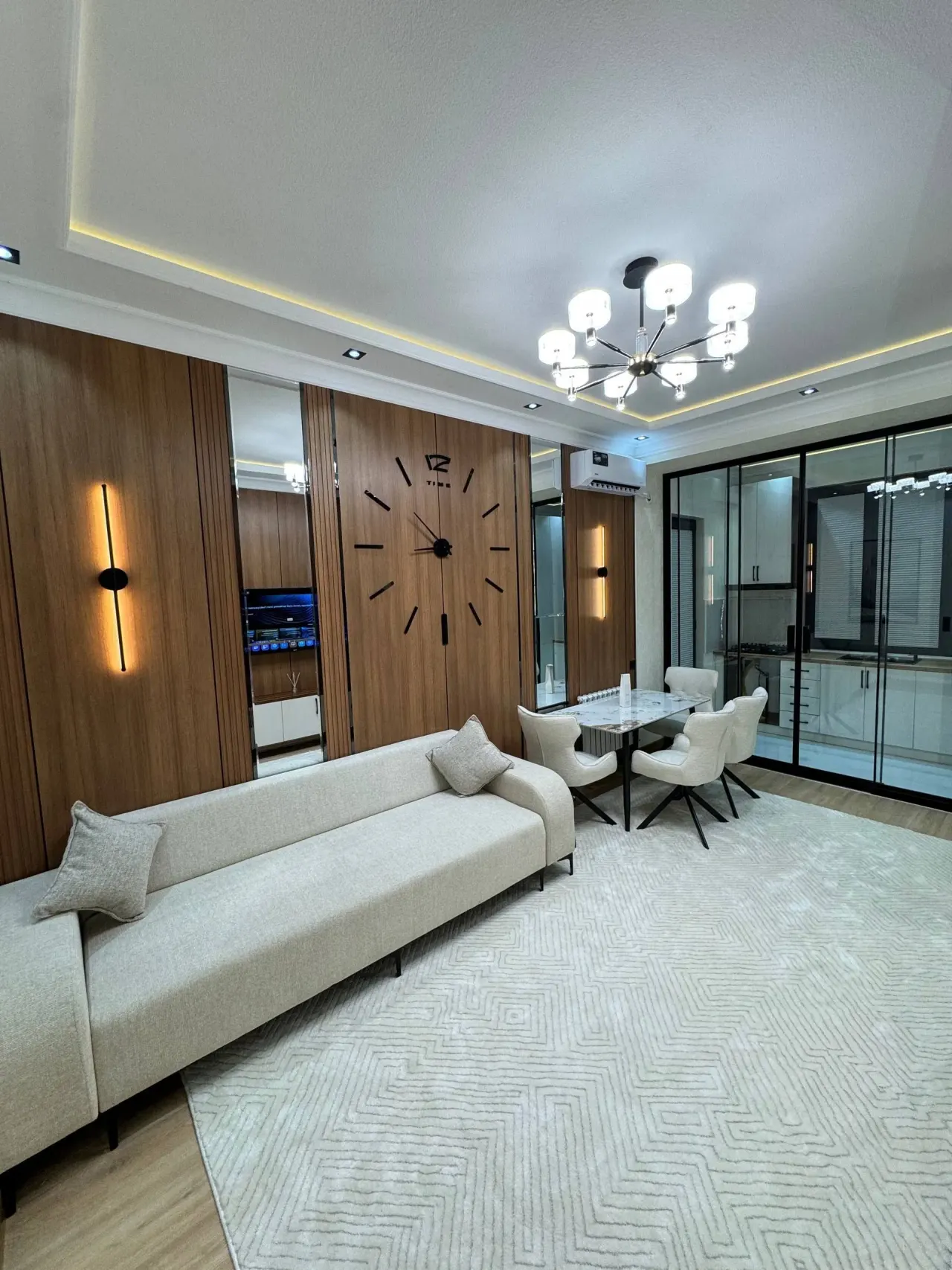 Продаётся 3-комнатная квартира, 62 м², 7/14 этаж — Яккасарайский район