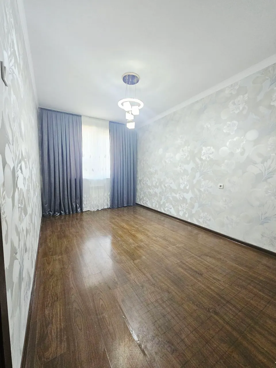 Sotiladi 2 xonali kvartira, 62 m², 1/16 qavat — Sergeli tumani