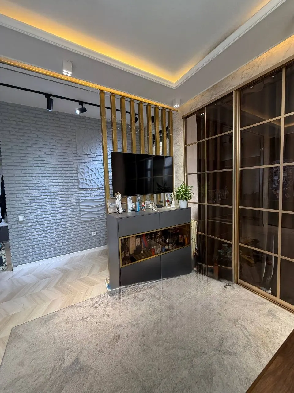 Сотилади 3 хонали квартира, 51 м², 7/9 қават — Мирзо Улуғбек тумани