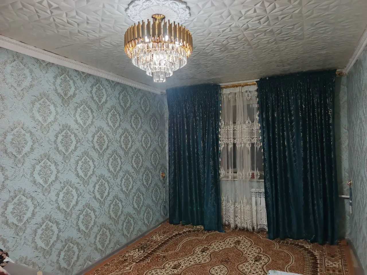 Сотилади 3 хонали квартира, 72 м², 4/4 қават — Чирчиқ шаҳри
