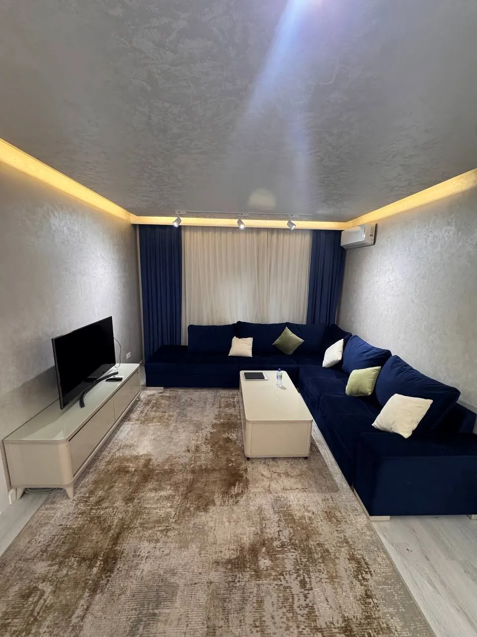 Ijaraga beriladi 3 xonali kvartira, 70 m², 1/4 qavat — Mirobod tumani