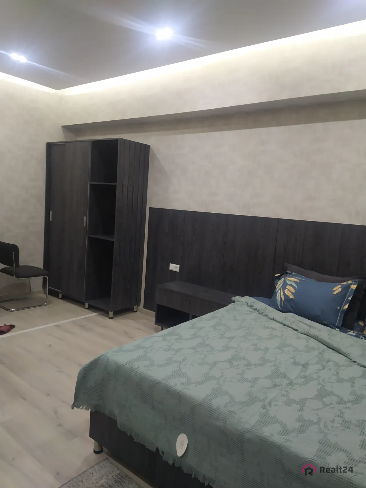 Сдаётся 1-комнатная квартира, 30 м², 3/9 этаж — Яккасарайский район