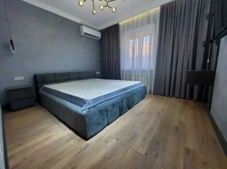 Ijaraga beriladi 3 xonali kvartira, 110 m², 5/9 qavat — Mirobod tumani