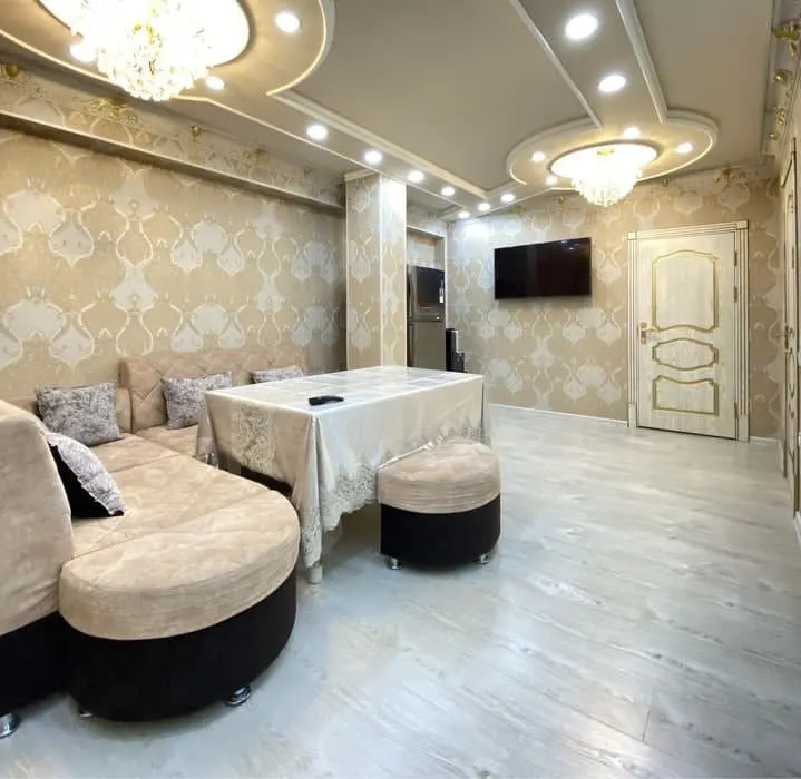 Сдаётся 3-комнатная квартира, 90 м², 2/9 этаж — Чиланзарский район