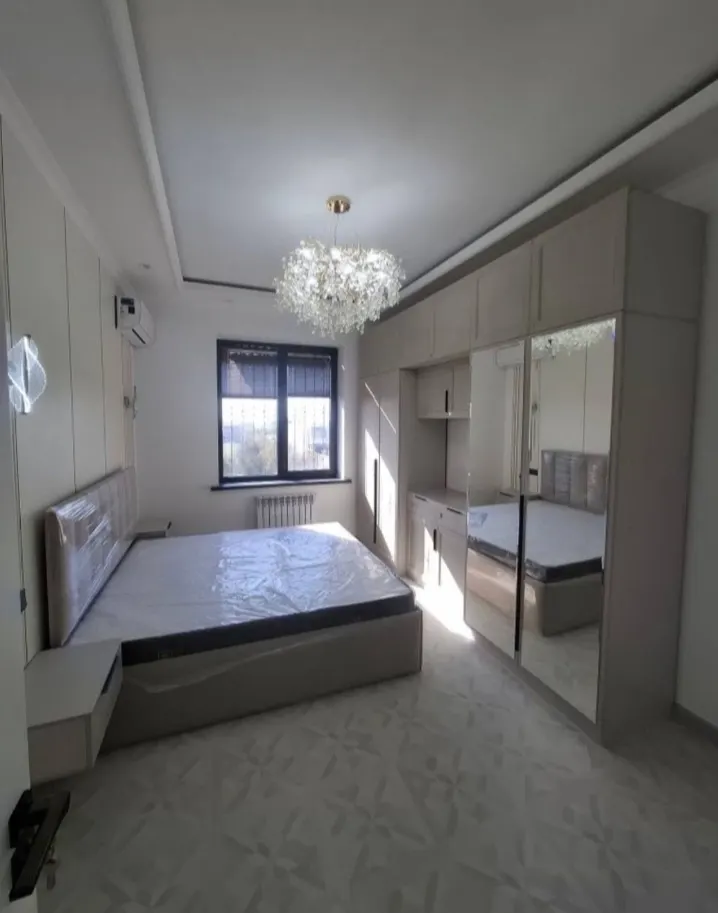 Sotiladi 3 xonali kvartira, 83 m², 10/11 qavat — Olmazor tumani