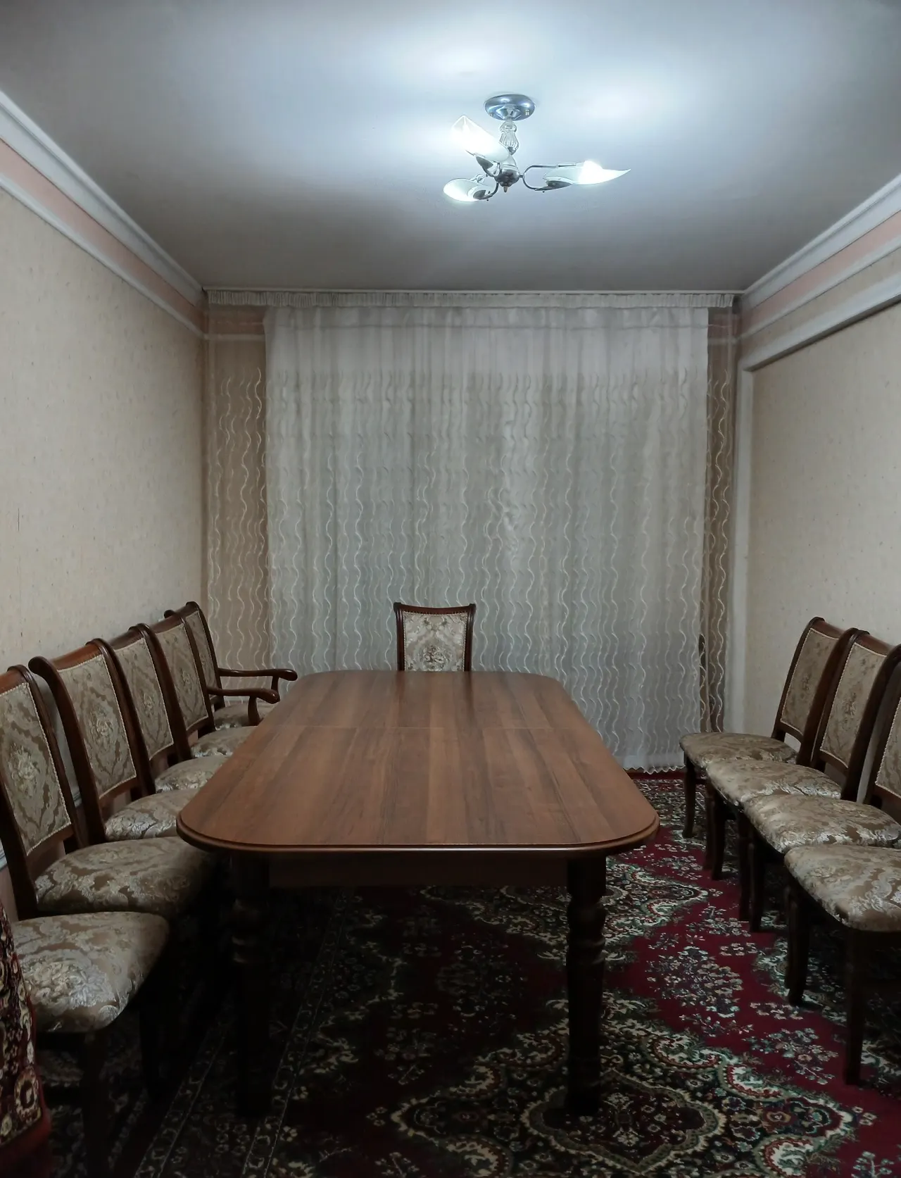 Продаётся 4-комнатная квартира, 90 м², 3/4 этаж — Учтепинский район