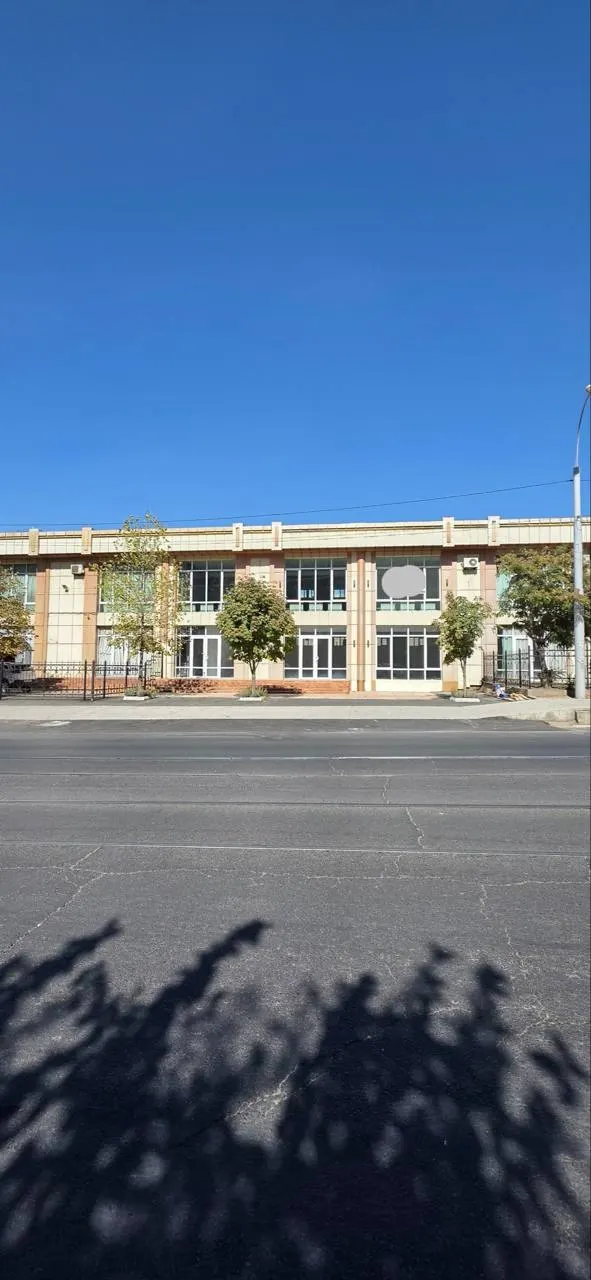 Продаётся коммерческое помещение, 650 м² — Шайхантахурский район
