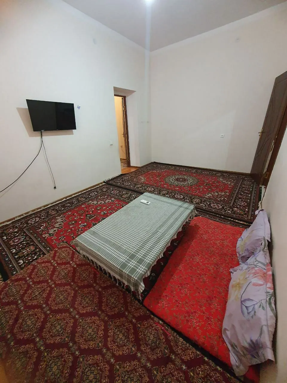 Ижарага берилади 2 хонали квартира, 65 м², 1/5 қават — Олмазор тумани
