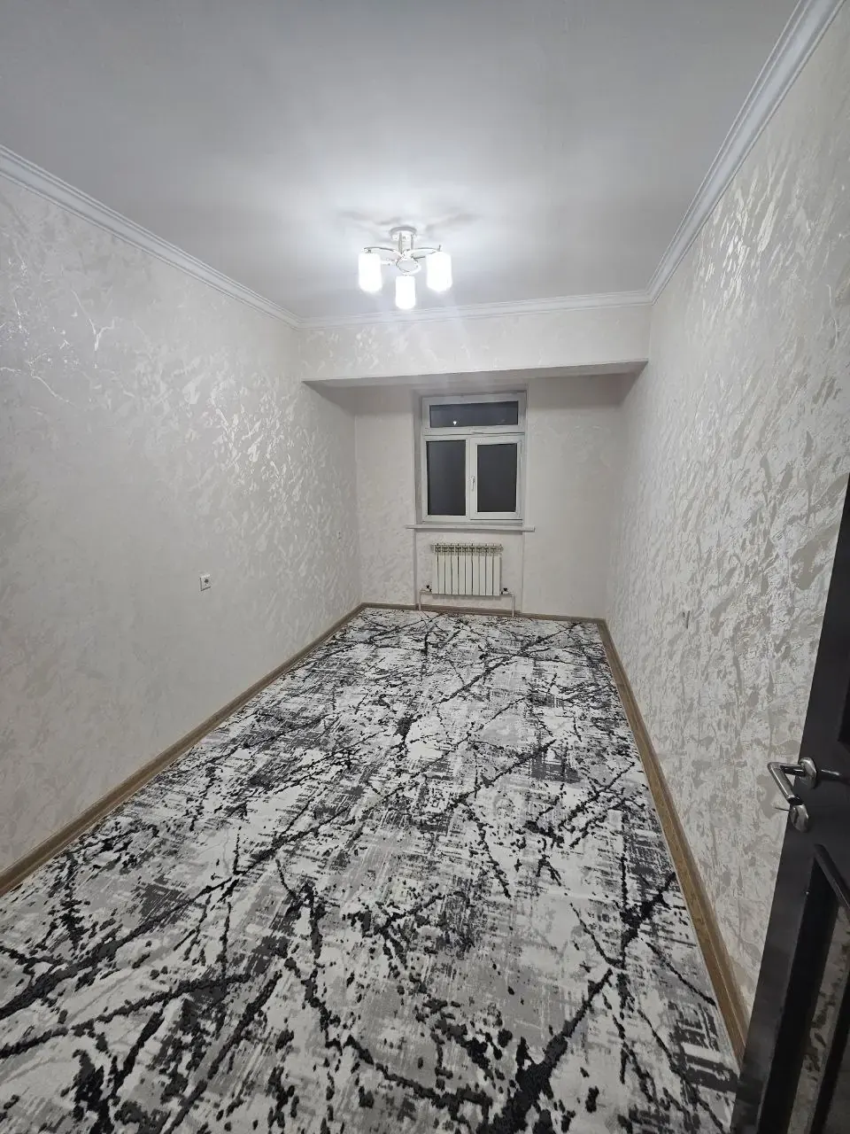 Продаётся 2-комнатная квартира, 55 м², 1/7 этаж — Янгихаётский район