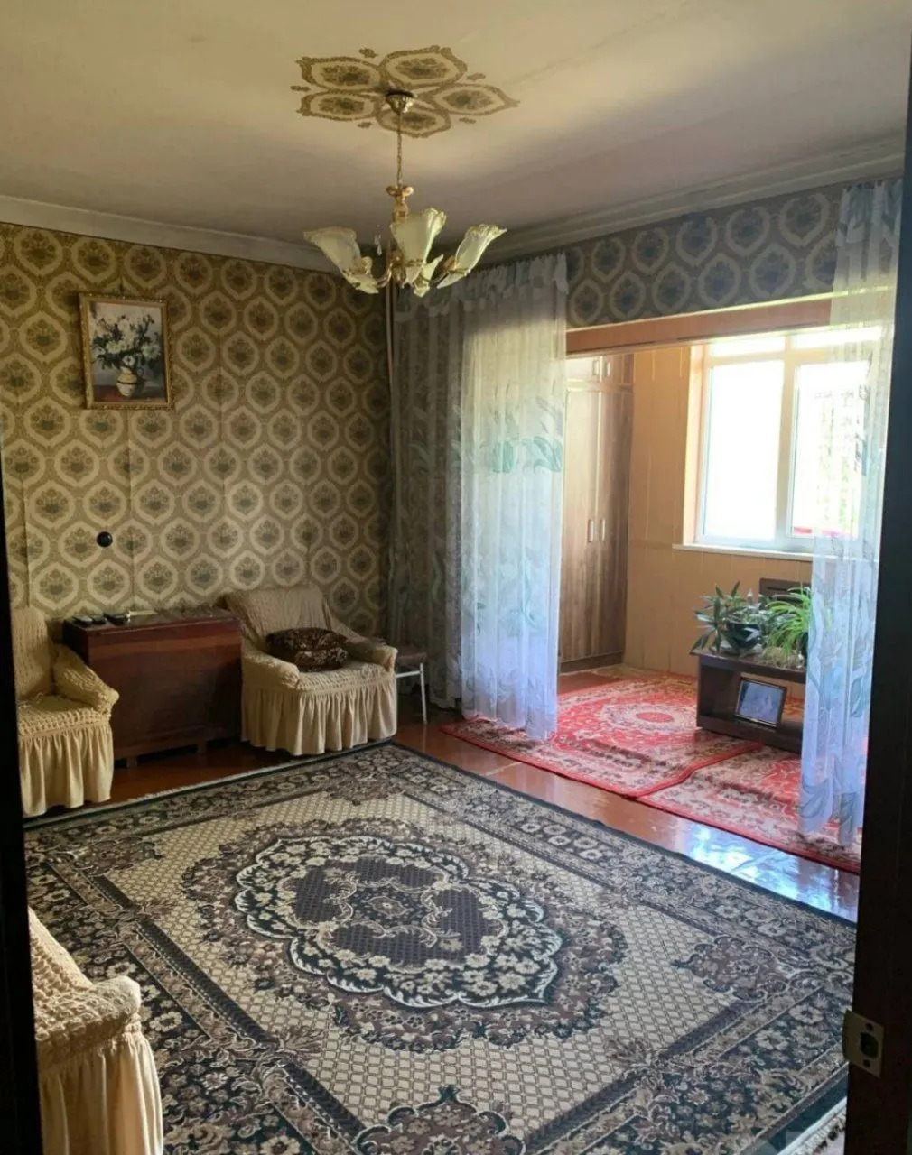 Продаётся 4-комнатная квартира, 84 м², 2/4 этаж — Юнусабадский район