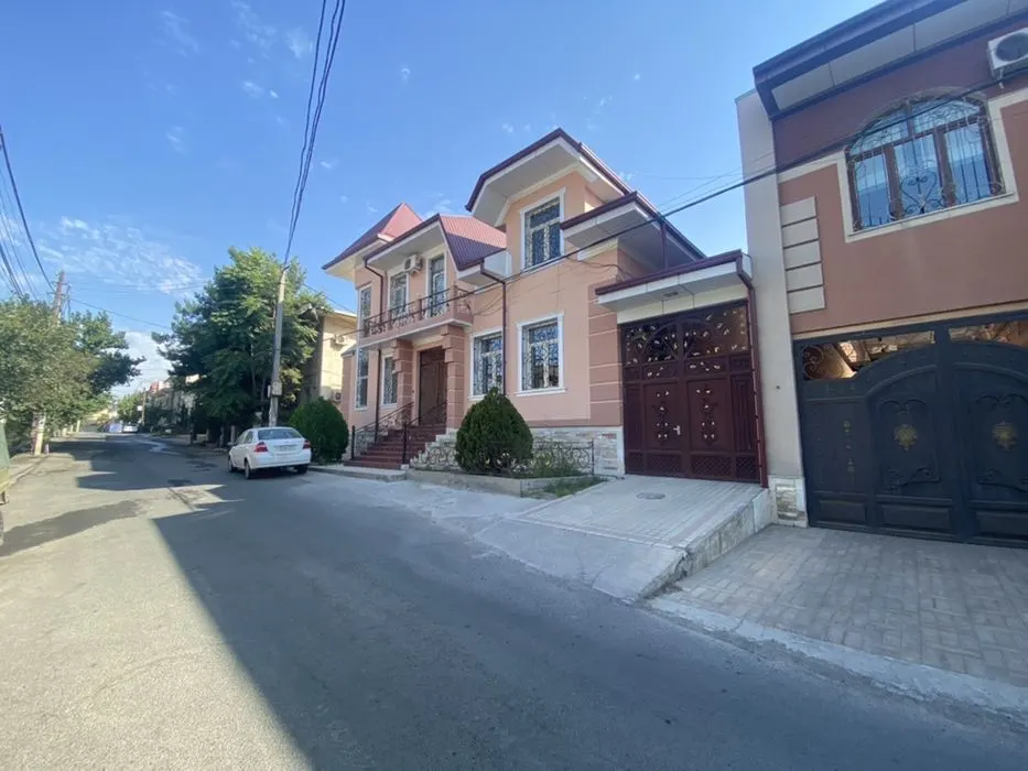 Ijaraga beriladi 6 xonali hovli uy, 5 sotix, 500 m² — Yakkasaroy tumani