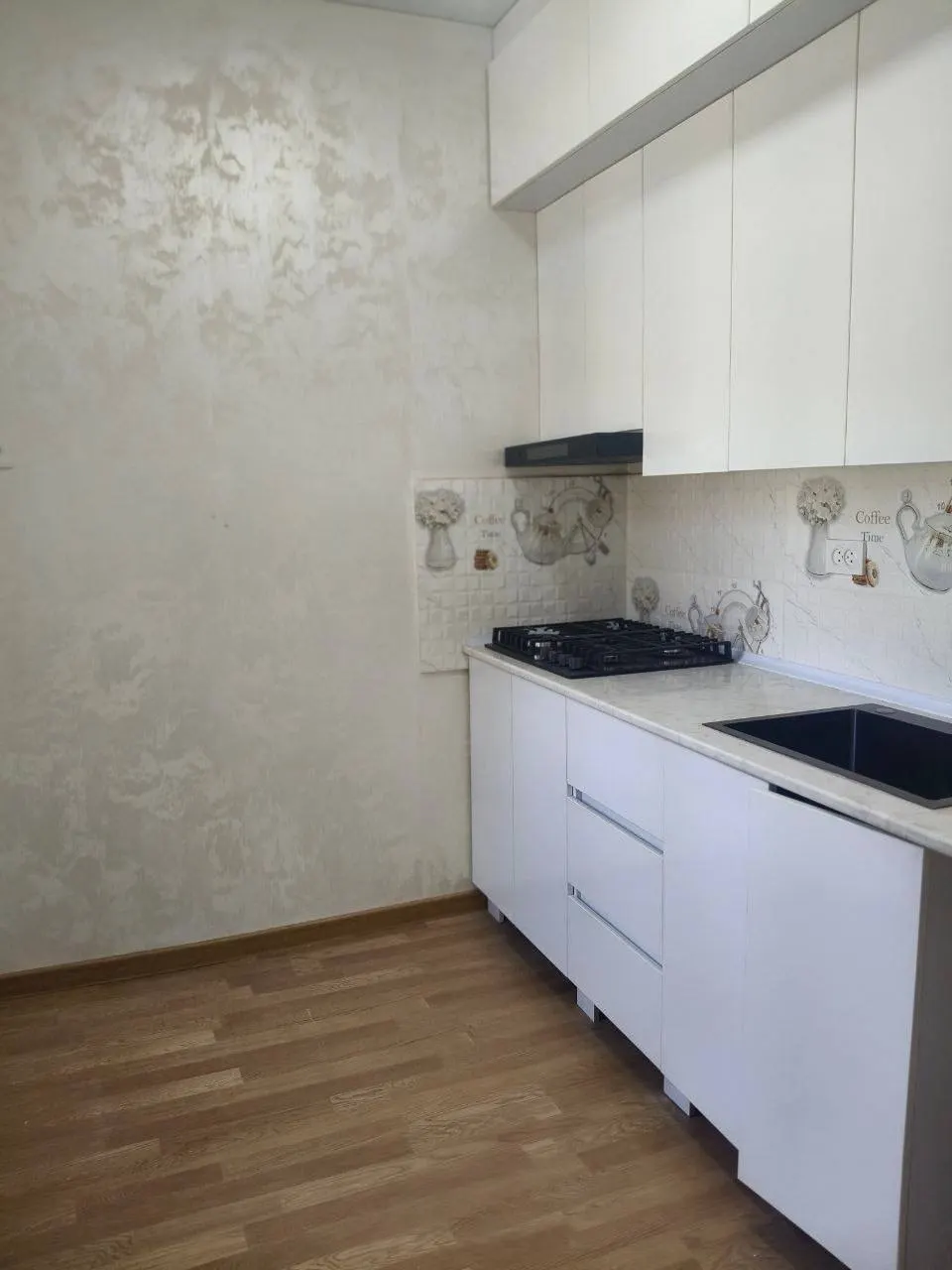 Sotiladi 3 xonali kvartira, 65 m², 4/4 qavat — Chilonzor tumani