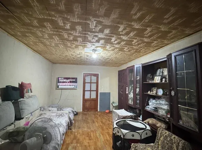 Сотилади 2 хонали квартира, 54 м², 2/4 қават — Яккасарой тумани