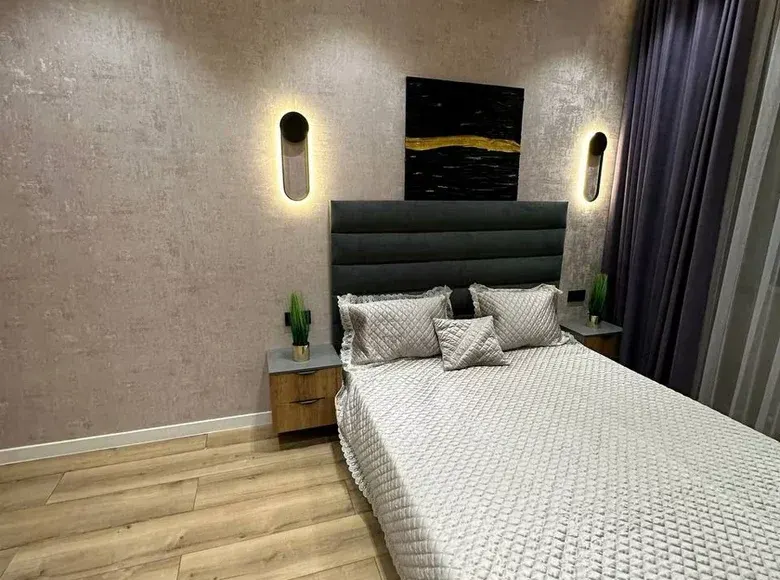 Продаётся 2-комнатная квартира, 43 м², 5/9 этаж — Яшнабадский район