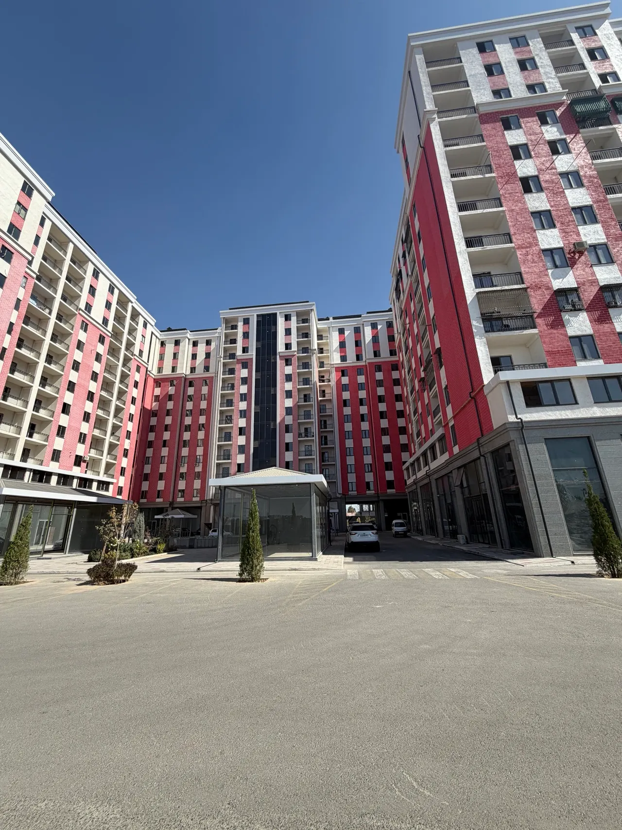 Сотилади 3 хонали квартира, 64 м², 7/12 қават — Сергели тумани