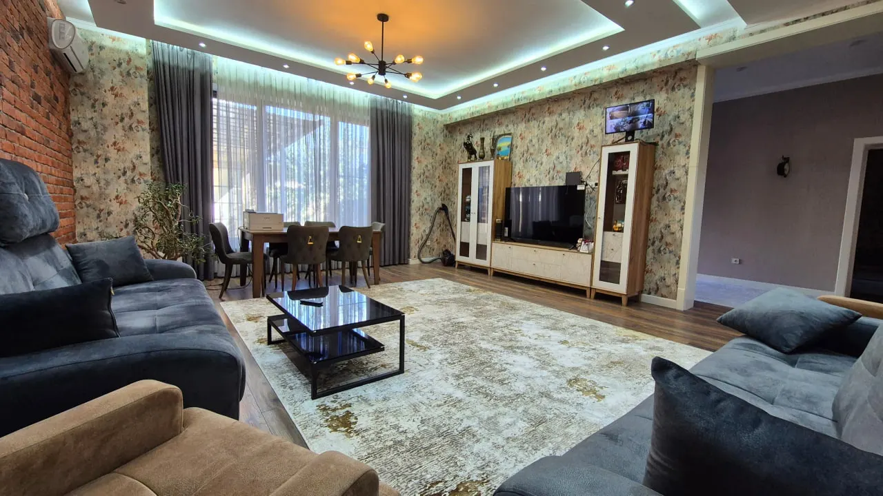 Сдаётся 6-комнатный дом, 4.5 сот., 450 м² — Мирзо-Улугбекский район