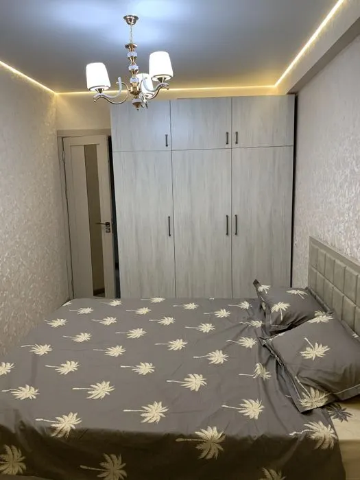 Сдаётся 2-комнатная квартира, 80 м², 2/8 этаж — Яккасарайский район