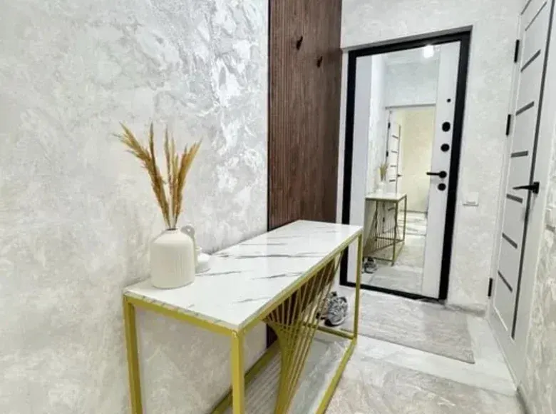 Сотилади 2 хонали квартира, 50 м², 3/5 қават — Тошкент шаҳри