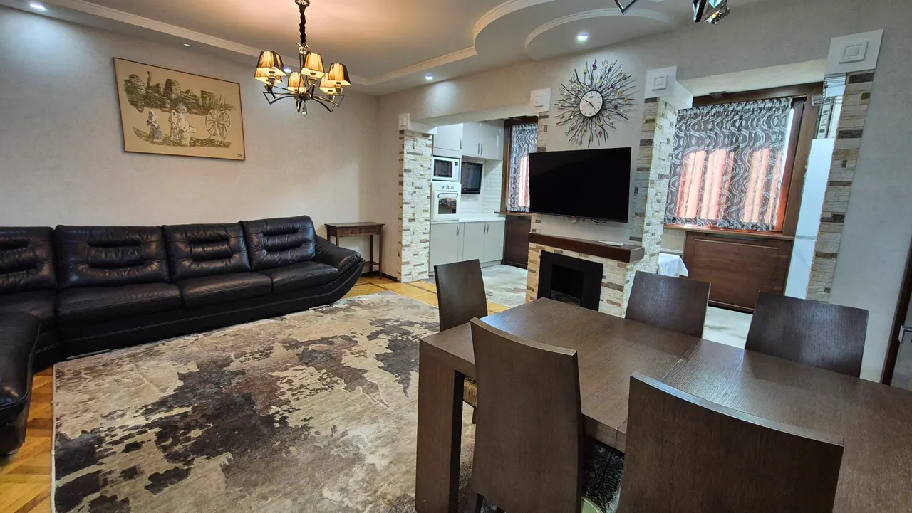 Сдаётся 3-комнатная квартира, 100 м², 2/4 этаж — Мирзо-Улугбекский район